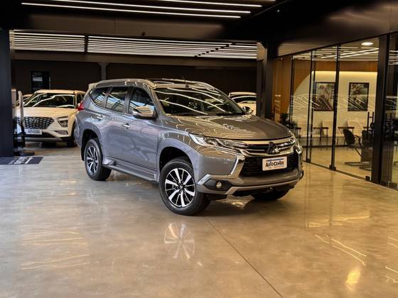 MITSUBISHI PAJERO SPORT 2.4 16V MIVEC TURBO DIESEL HPE AWD AUTOMÁTICO